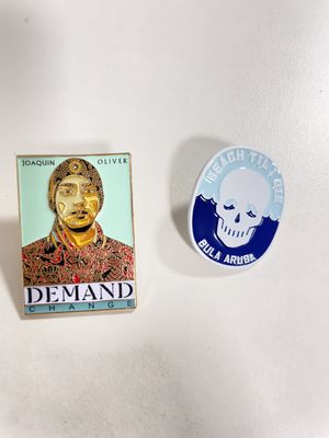 Mua Custom Lapel Pin with 1.5mm Thickness and 35mm Size Made in 5-7 Working Days online manufacture