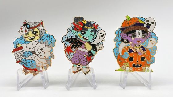 Mua Custom 2D/3D Design Iron Material Lapel Pins in Customer Size for Corporate Branding and Events online manufacture