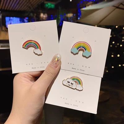 Giá tốt. Kích thước tùy chỉnh vàng mạ tay sơn lapel pin badge cho thời trang và đồ sưu tập trực tuyến