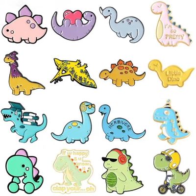 Kim loại 1.5in mềm mịn Lapel Pin Badge kim loại cứng Custom Metal Pin Badges