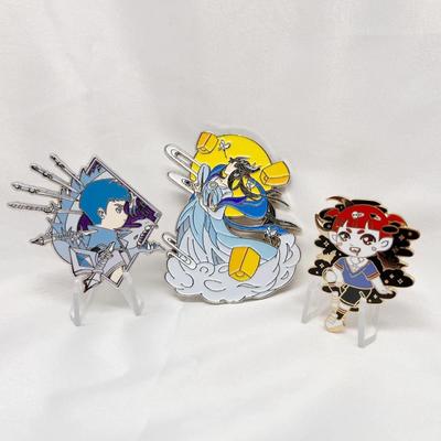 Giá tốt. Đinh lapel và đinh huy hiệu tùy chỉnh với thiết kế kỹ thuật men men cứng tùy chỉnh và mạ vàng / bạc / đồng trực tuyến