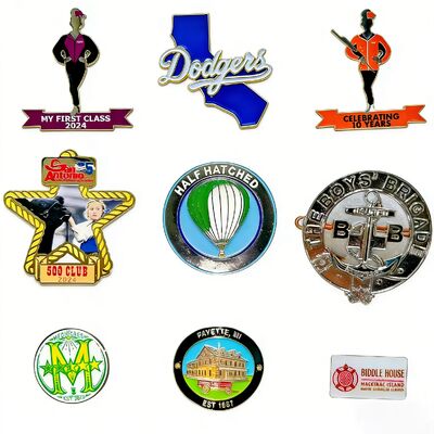 Giá tốt. Nhãn thép bền tùy chỉnh Ống hình độc đáo với màu sắc men Ống gắn nhãn hiệu với ghim an toàn trực tuyến